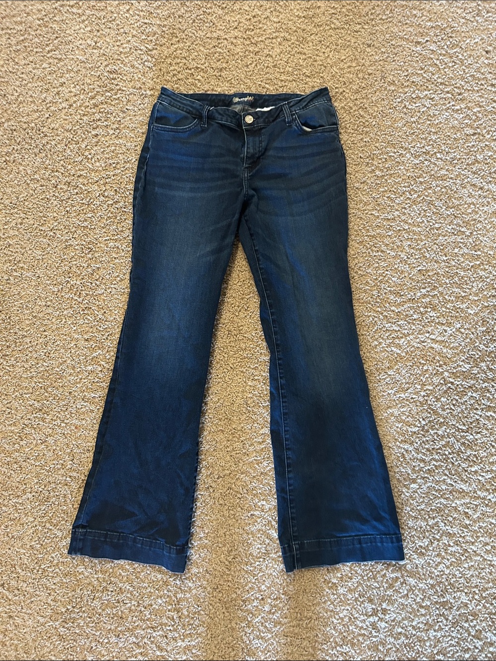 Wrangler Retro Women's Dark Wash Jeans | Size 14x34 | Like New